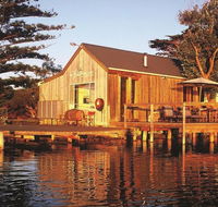 Boathouse - Birks River Retreat - Accommodation Kalgoorlie