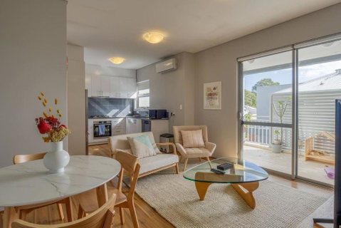 The Nordic Nook - A Relaxed Redcliffe Stay - Accommodation Kalgoorlie 2