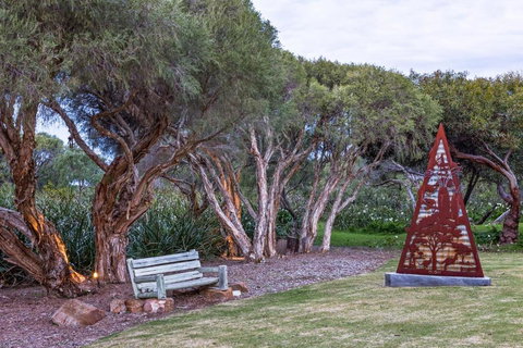 WATERFRONT - Accommodation Kalgoorlie 2