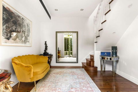 Woollahra House Beautiful 3 Bedroom Terrace - Accommodation Kalgoorlie 0