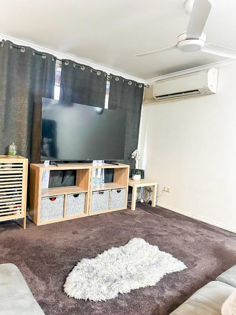 Queen Of The Desert Villa Secure & Gated 2 Bdrm Home - Accommodation Kalgoorlie 3