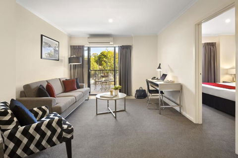 Quest Mont Albert - Accommodation Kalgoorlie 2