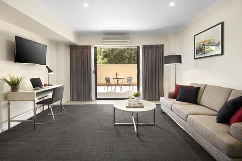 Quest Mont Albert - Accommodation Kalgoorlie 3