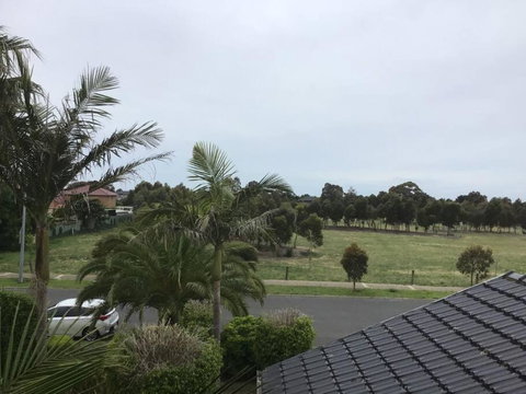 Welcome To Goodwood House! 12 Mins To Melbourne International Airport! - Accommodation Kalgoorlie 3