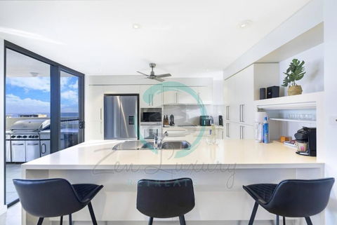 ZEN AT ARKABA 3BR Luxury Waterfront Apt Pool + BBQ - Accommodation Kalgoorlie 2