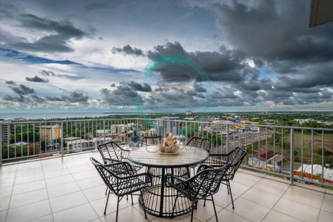 ZEN Pinnacle Penthouse (2) 3-BR Panoramic Retreat - Accommodation Kalgoorlie 0