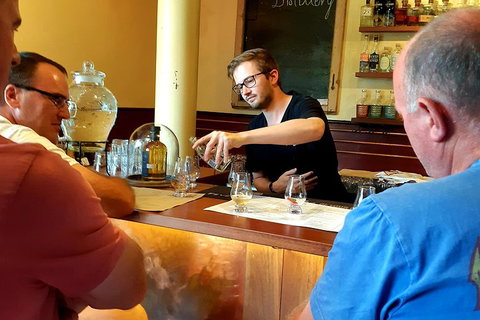Tipple Of Gin Experience Tour - Accommodation Kalgoorlie 3