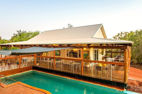 Giant Tides Tour - Cygnet Bay Pearl Farm - Accommodation Kalgoorlie 3