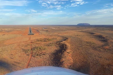 Scenic Flight: Uluru Rock Blast - Accommodation Kalgoorlie 4