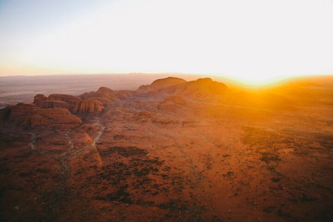 Scenic Flight: Uluru & Kata Tjuta - Accommodation Kalgoorlie 4