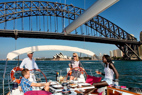 Sydney Harbour Luxury Sailing Trip Including Lunch - Accommodation Kalgoorlie 2