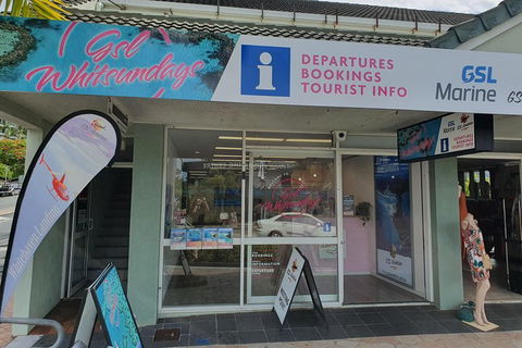 Reef And Island Scenic Flight From Airlie Beach - Accommodation Kalgoorlie 2