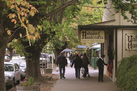 Adelaide Highlights, Hahndorf & McLaren Vale Wine Tasting And Sightseeing Tour - Accommodation Kalgoorlie 0