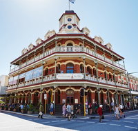 Perth and Fremantle Tour with Optional Swan River Cruise