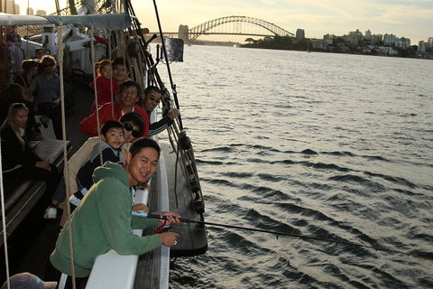 Sydney Harbour Tall Ship Twilight Dinner Cruise - Accommodation Kalgoorlie 5